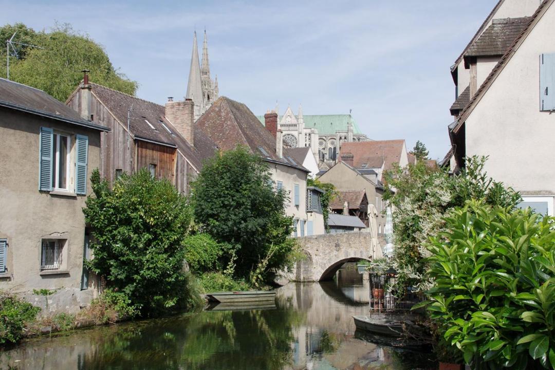 Appartement Matin d'été à Chartres Extérieur photo